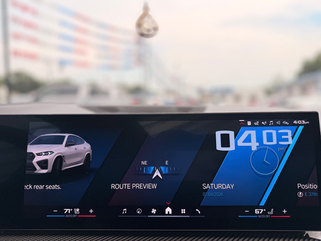 2025 BMW X6 Image 76