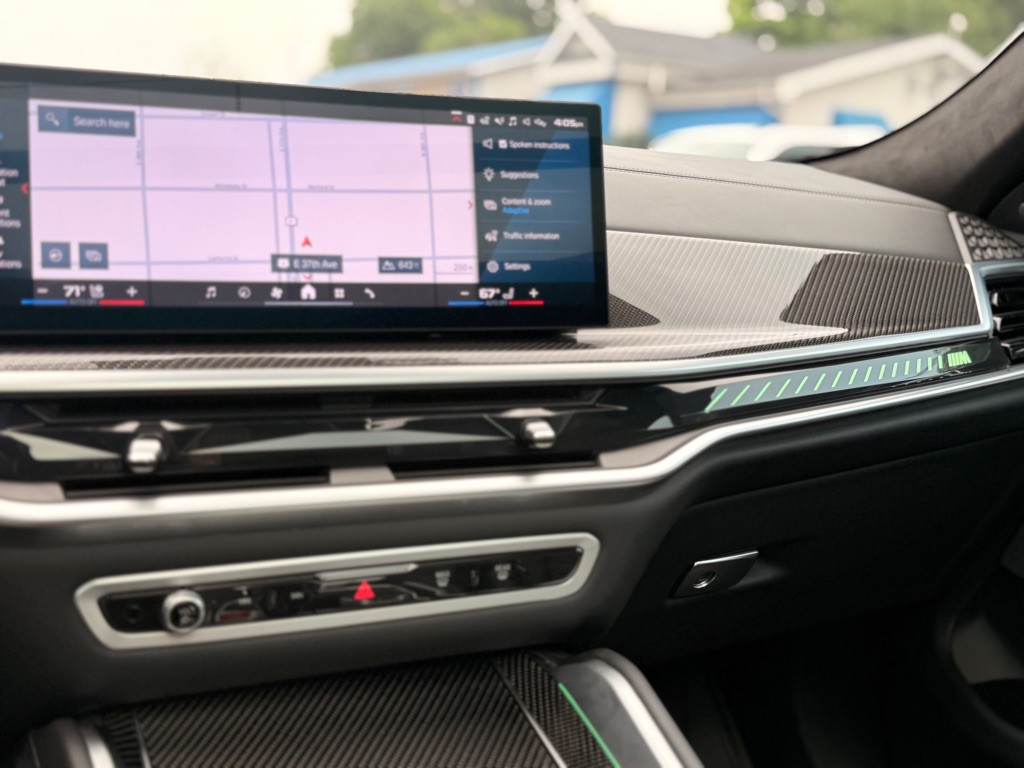 2025 BMW X6 Image 78