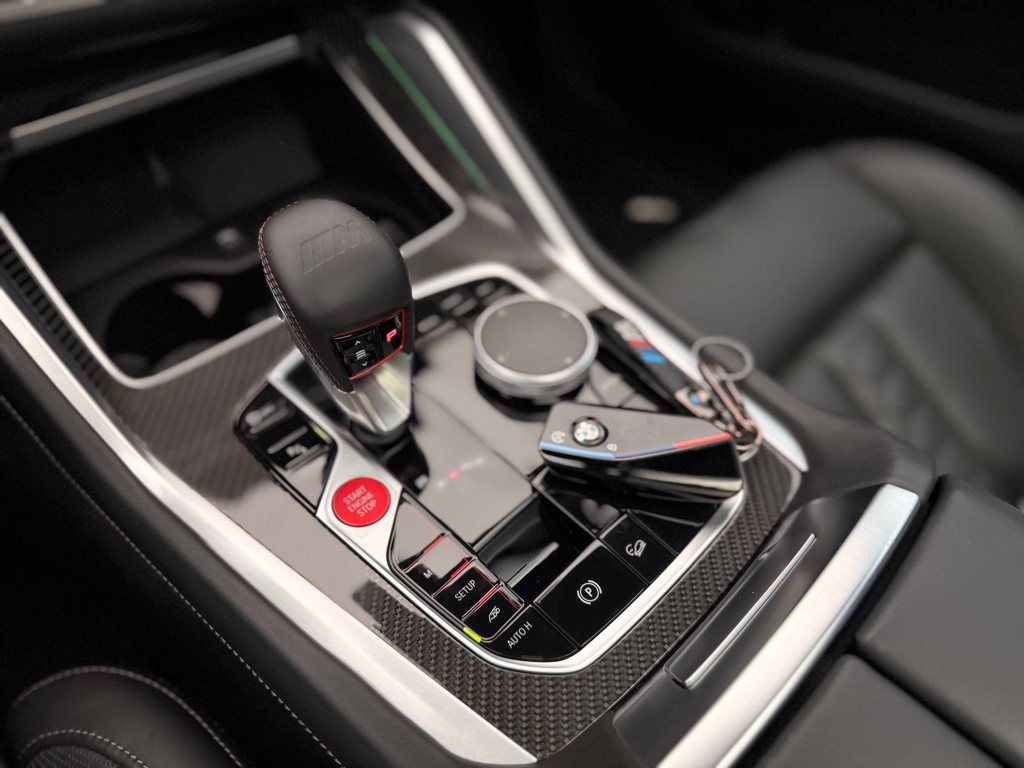 2025 BMW X6 Image 81