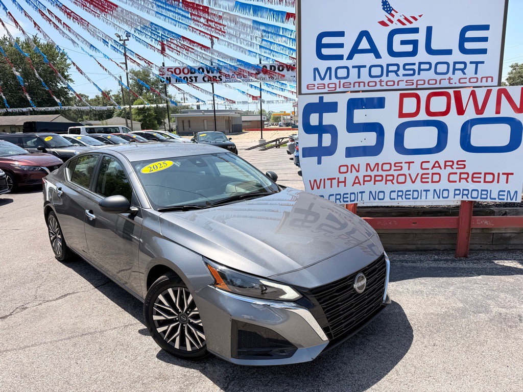 2025 Nissan Altima Image 3