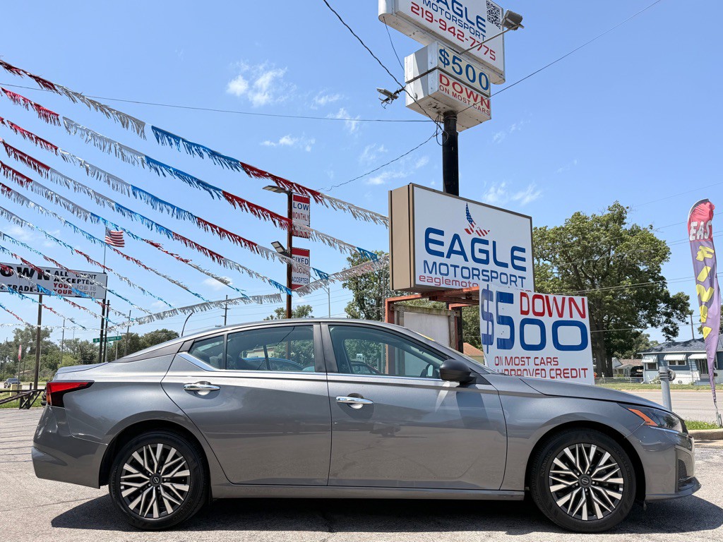 2025 Nissan Altima Image 6