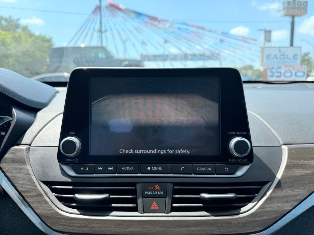 2025 Nissan Altima Image 31