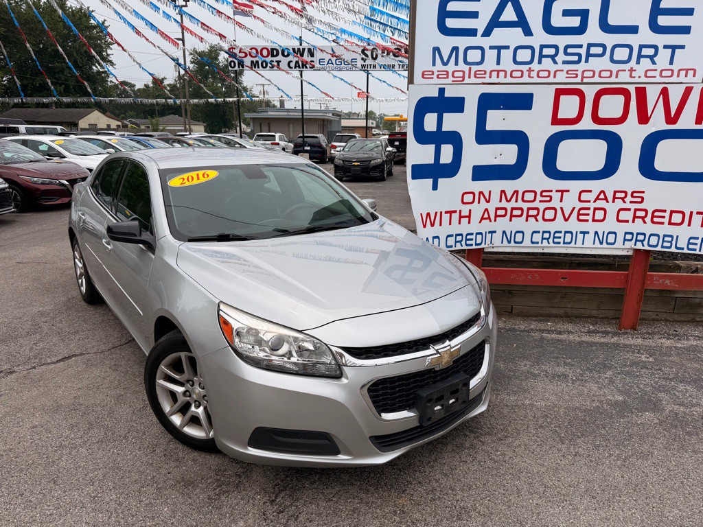 2016 Chevrolet Malibu Image 3