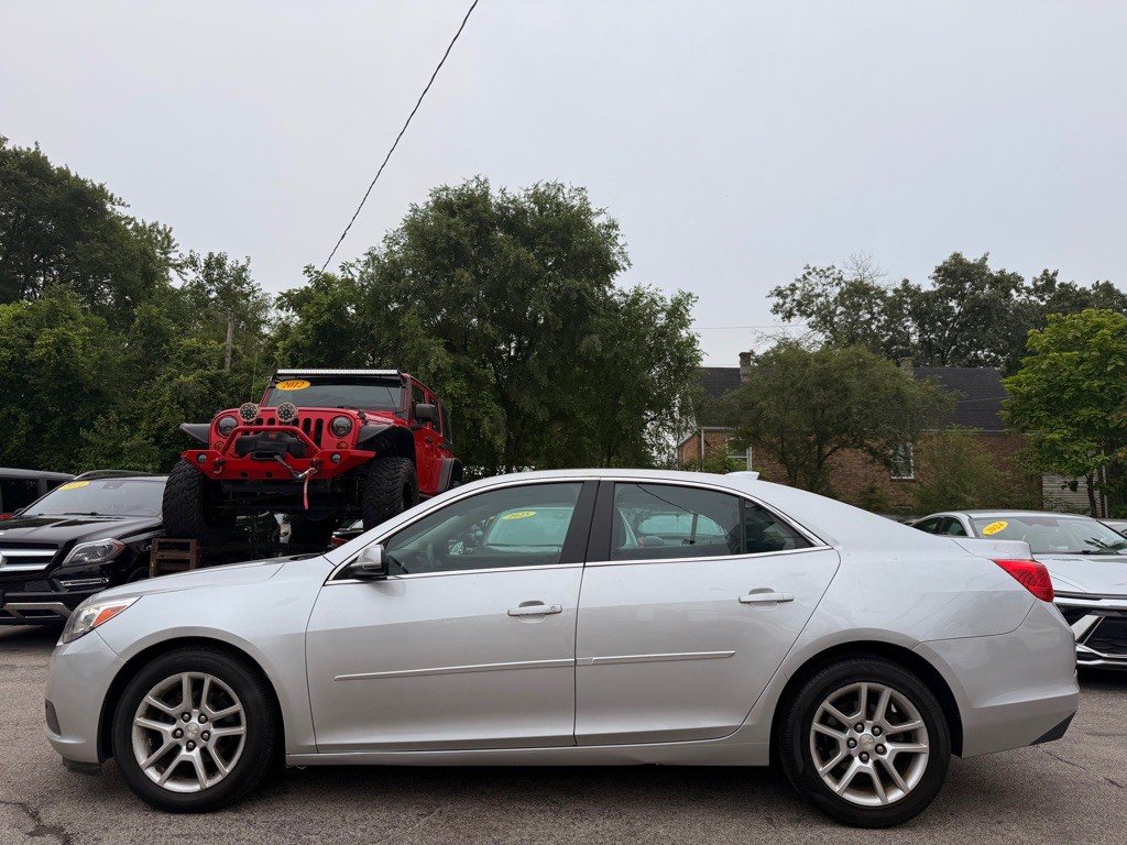 2016 Chevrolet Malibu Image 10