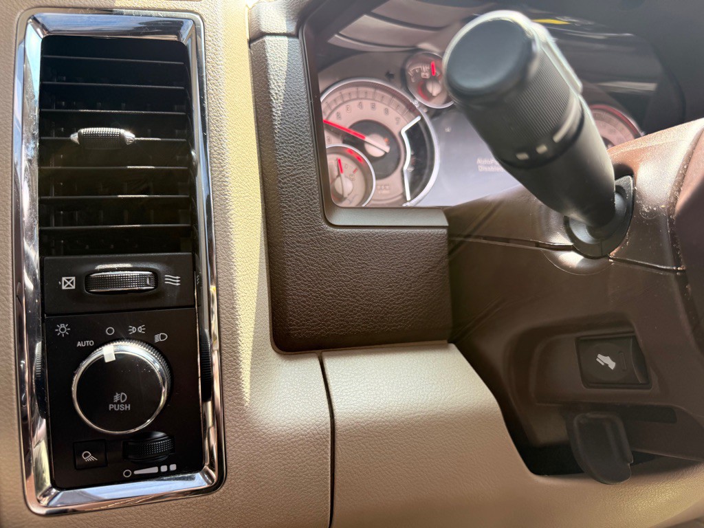 2018 RAM 1500 Image 37