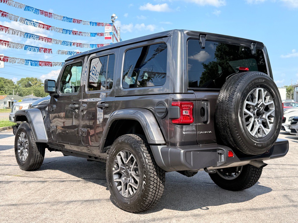 2025 Jeep Wrangler Image 10