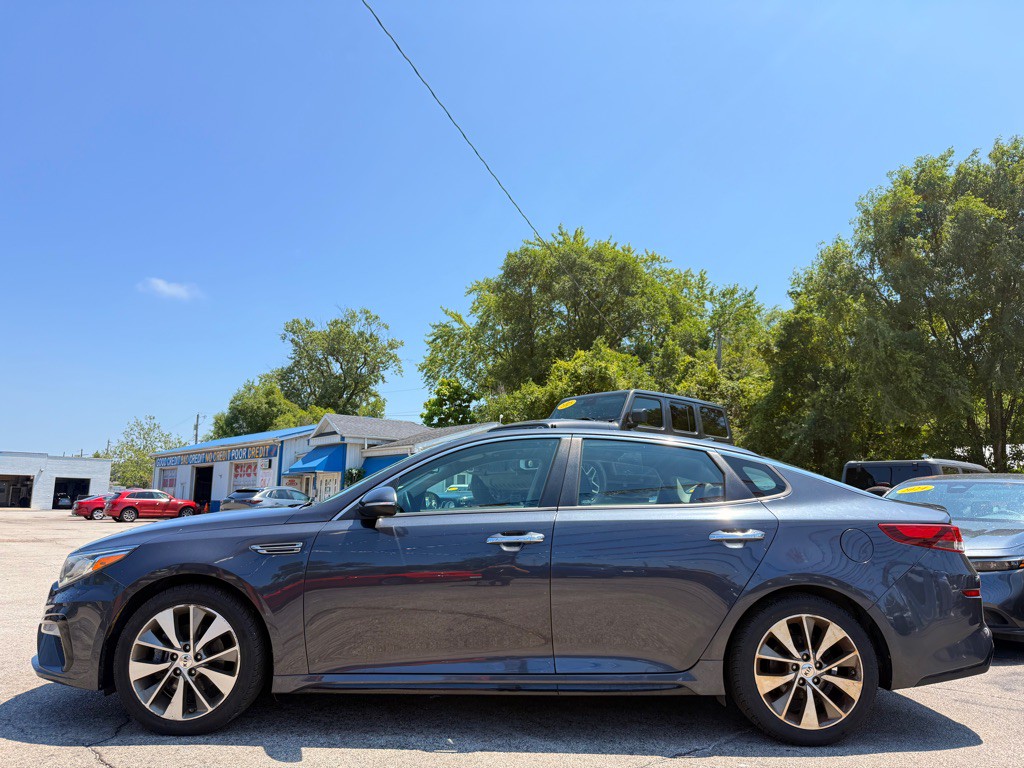 2019 Kia Optima Image 9