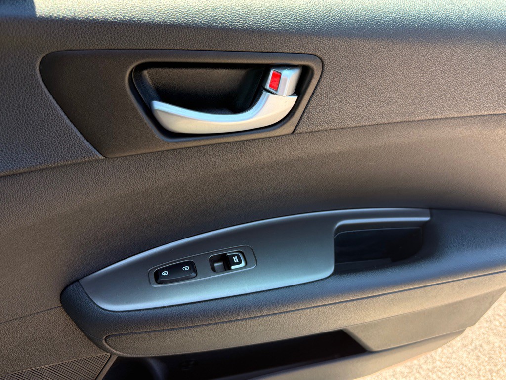 2019 Kia Optima Image 17
