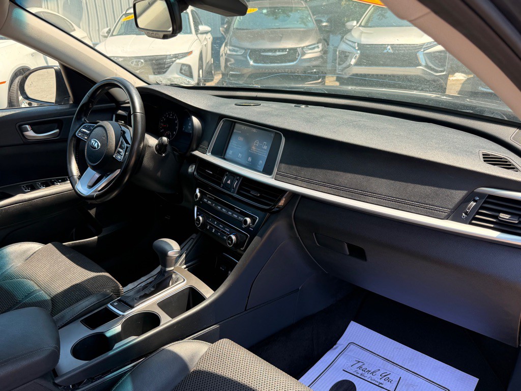 2019 Kia Optima Image 18