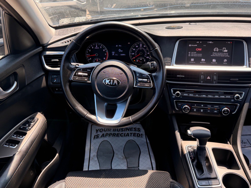 2019 Kia Optima Image 23