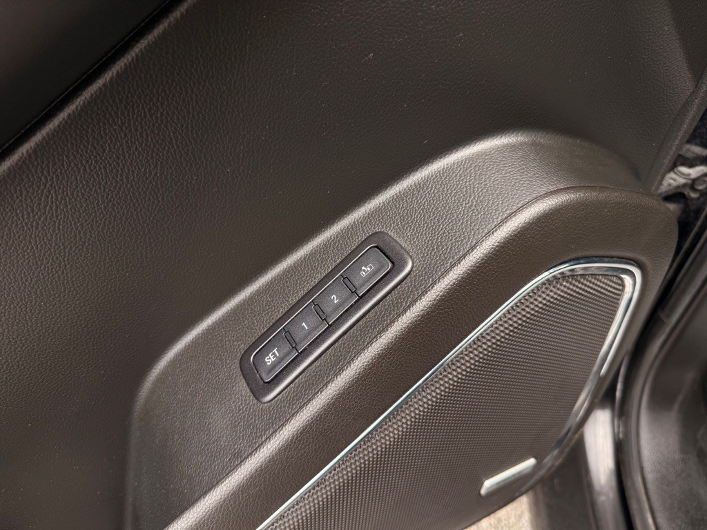 2018 GMC Yukon Image 16