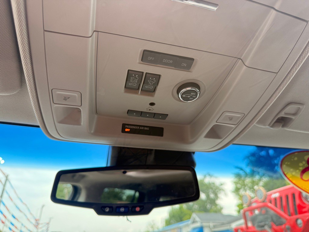2018 GMC Yukon Image 43