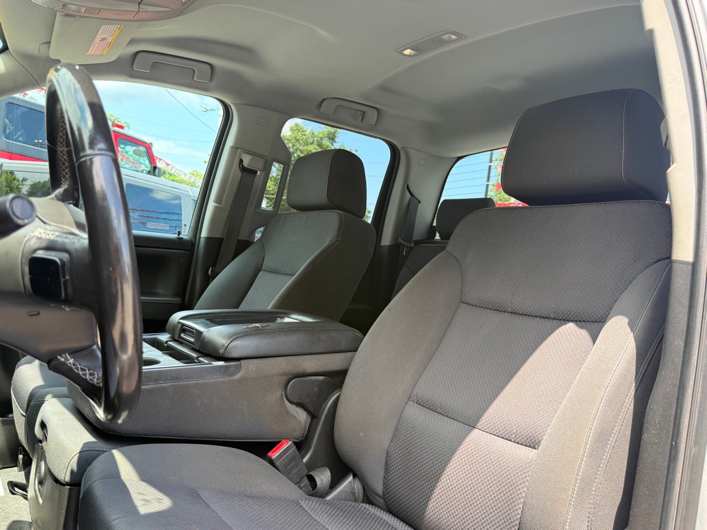 2019 Chevrolet Silverado 1500 Image 17