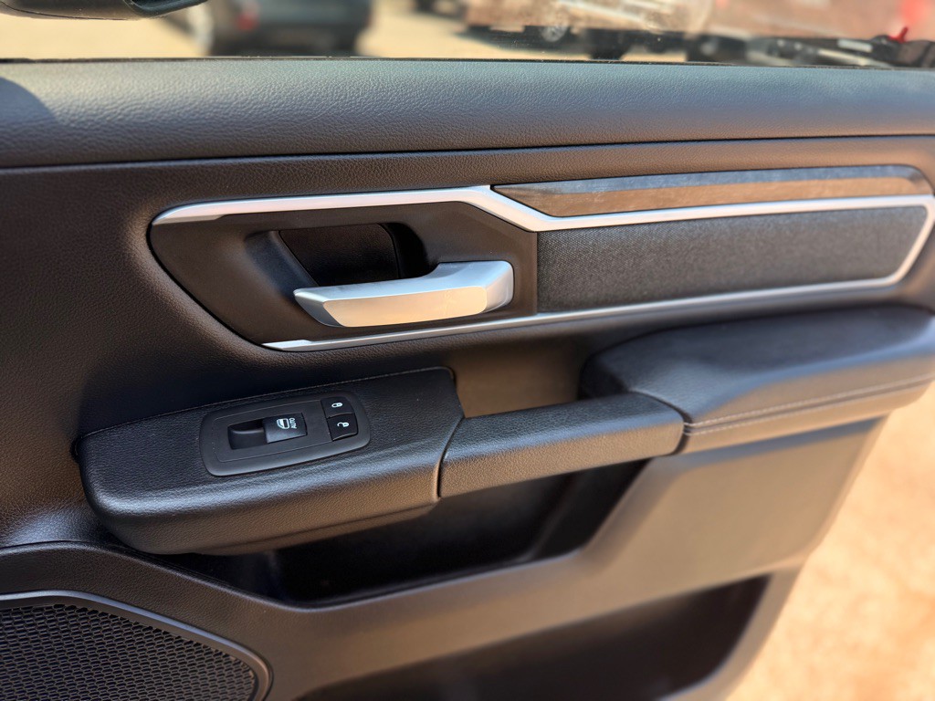 2022 RAM 1500 Image 22