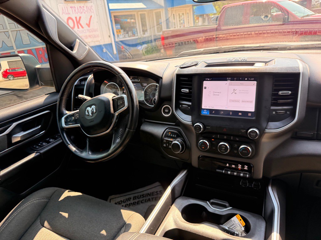 2022 RAM 1500 Image 32