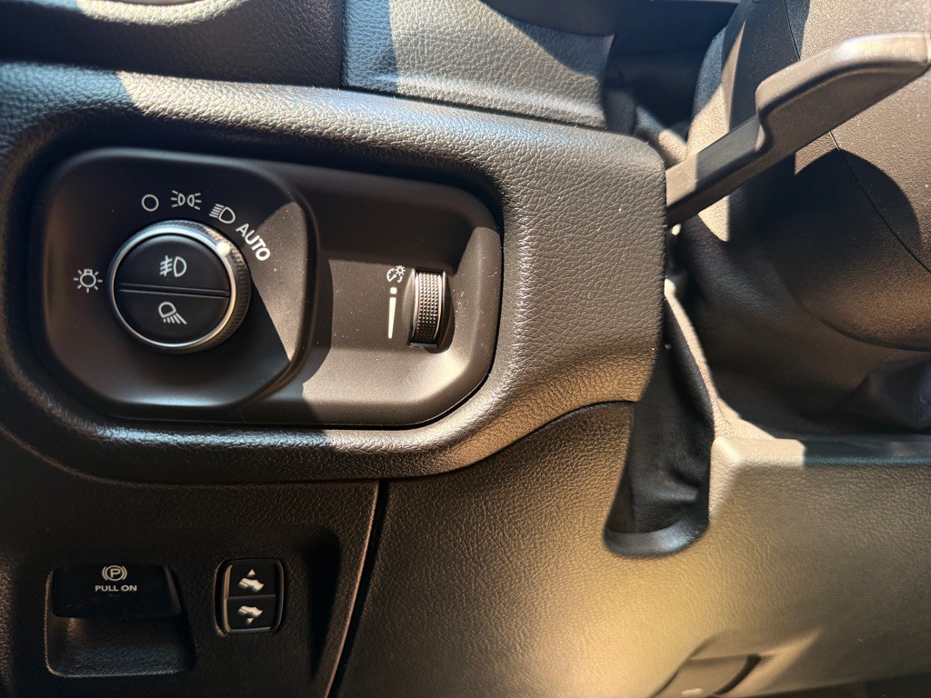 2022 RAM 1500 Image 33