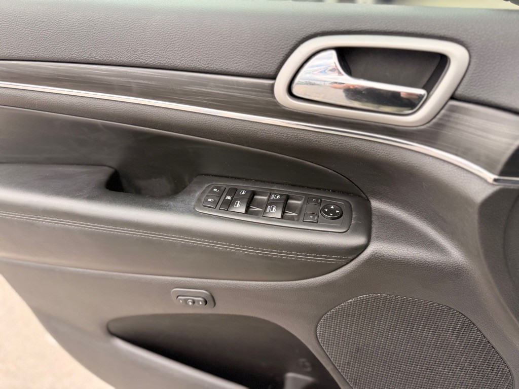 2020 Jeep Grand Cherokee Image 14