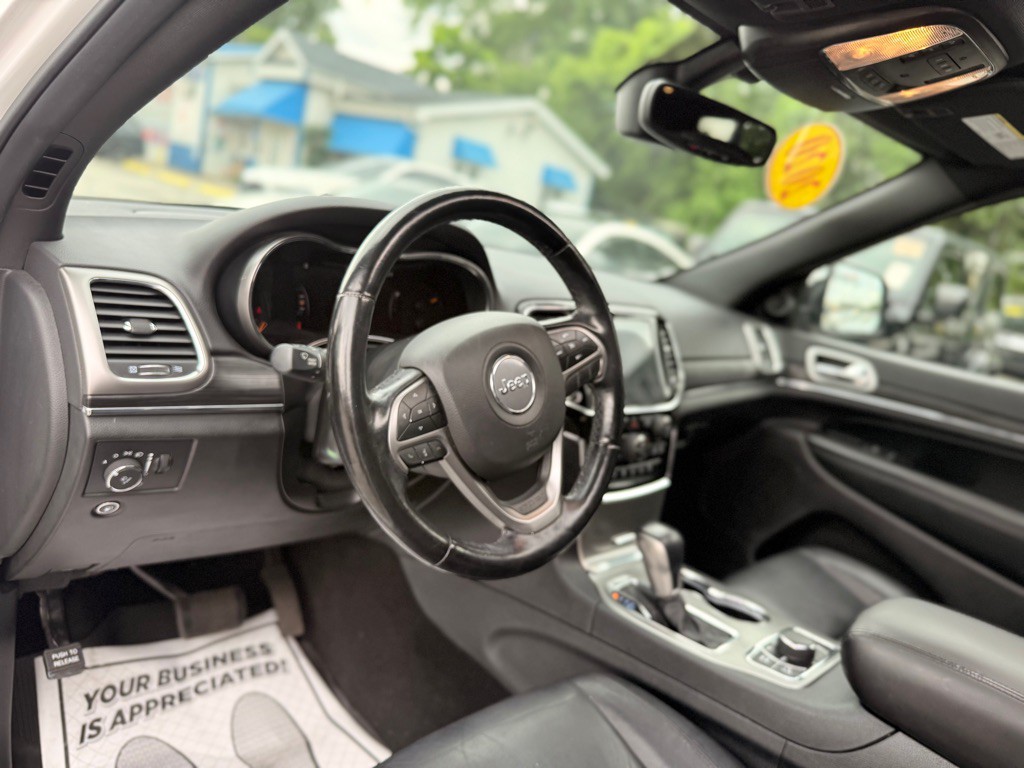 2020 Jeep Grand Cherokee Image 15