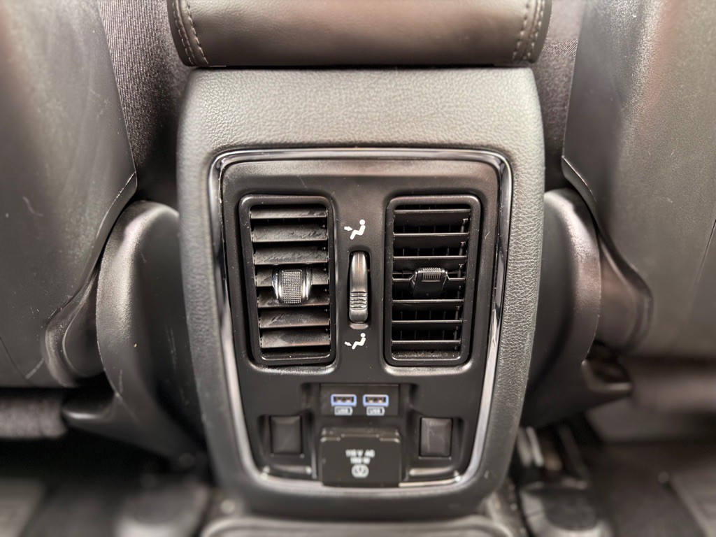 2020 Jeep Grand Cherokee Image 24