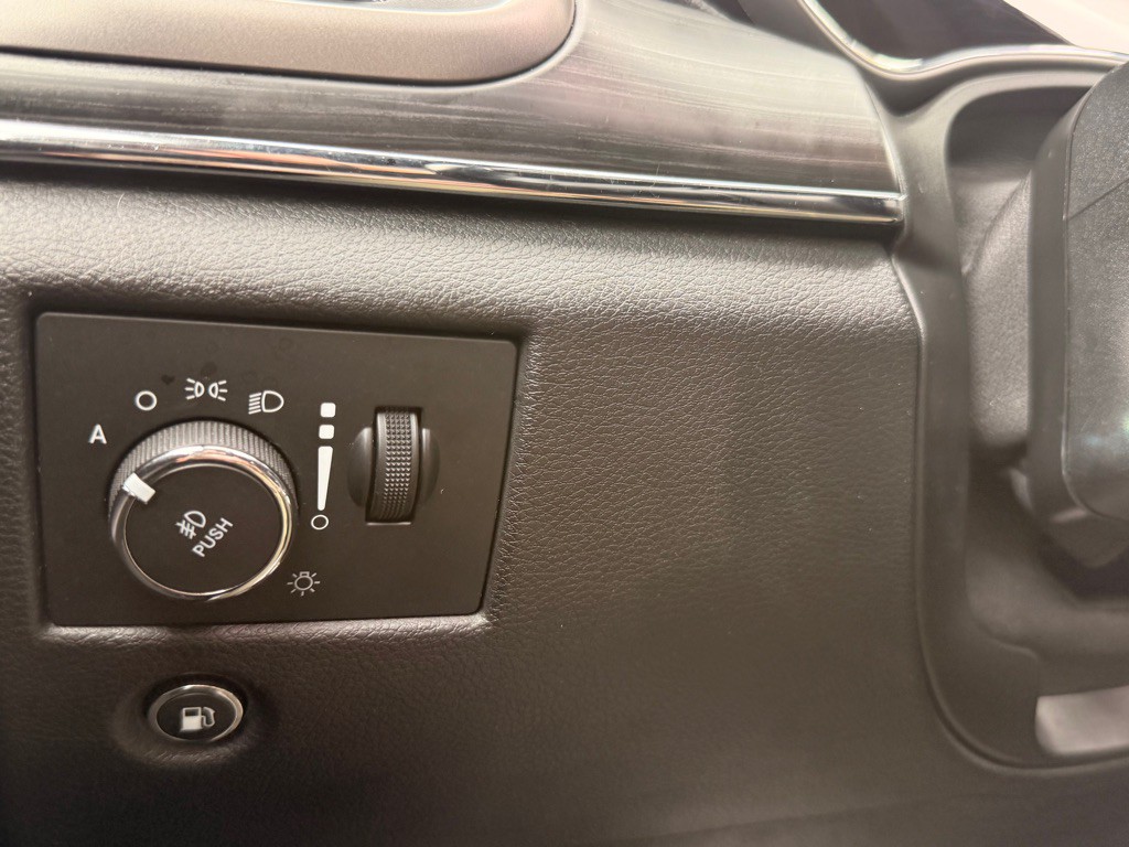 2020 Jeep Grand Cherokee Image 30