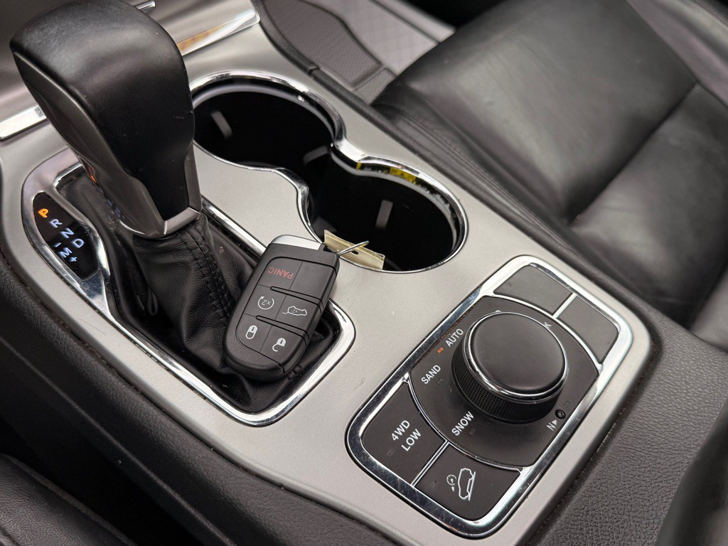 2020 Jeep Grand Cherokee Image 45