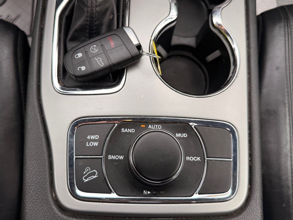 2020 Jeep Grand Cherokee Image 46