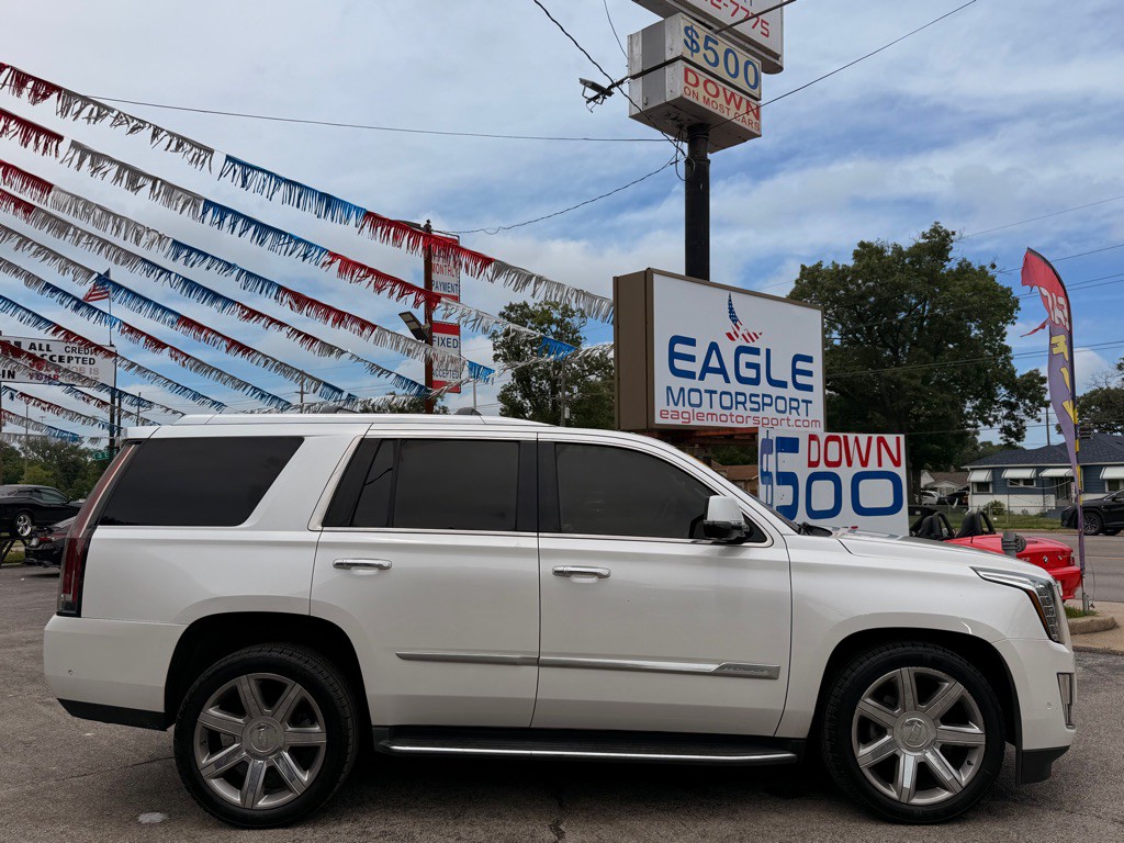 2018 Cadillac Escalade Image 6