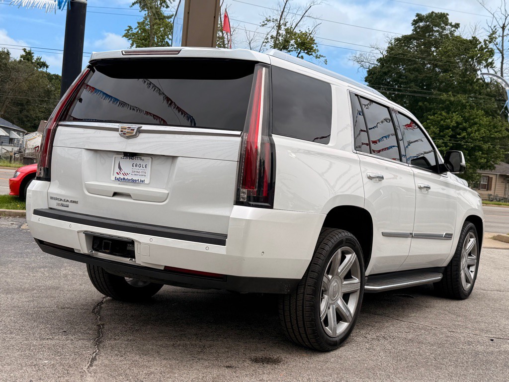2018 Cadillac Escalade Image 7