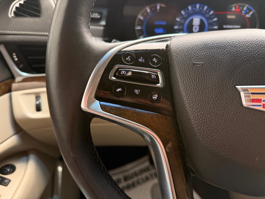 2018 Cadillac Escalade Image 36