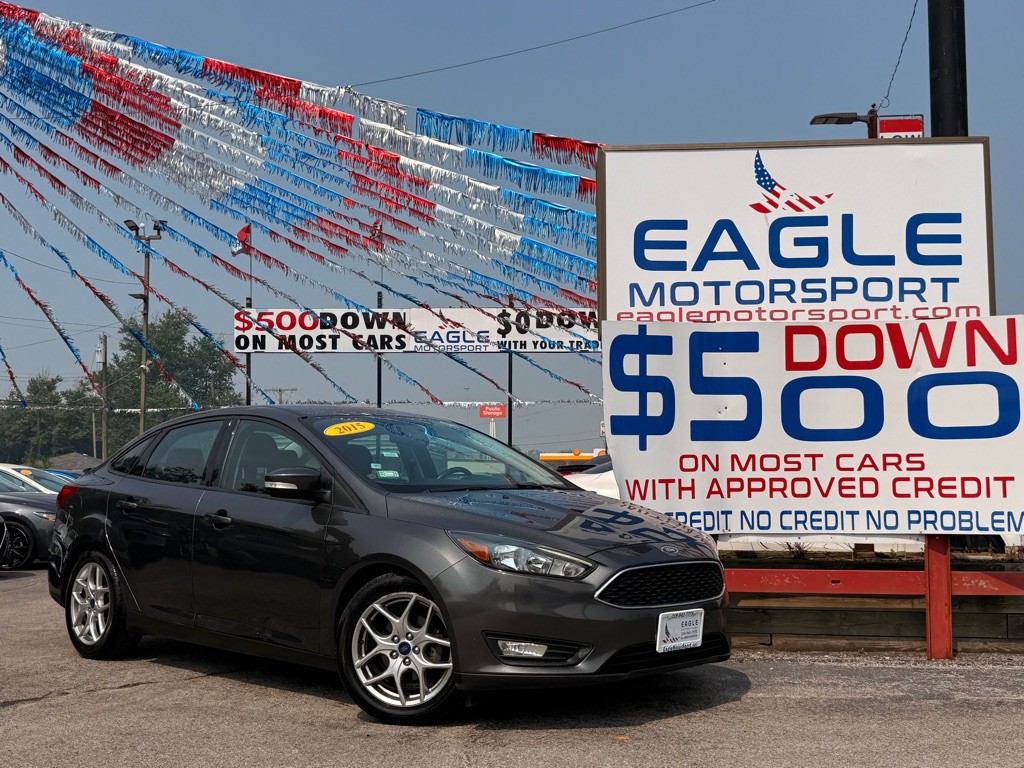 2015 Ford Focus Image 1
