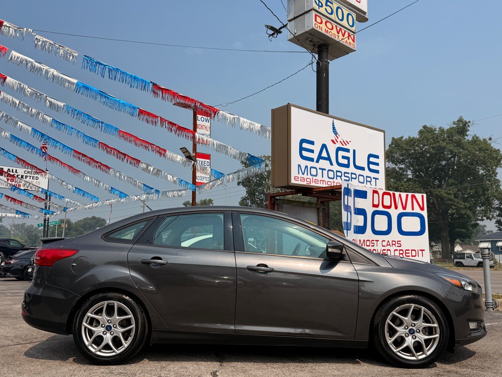 2015 Ford Focus Image 6