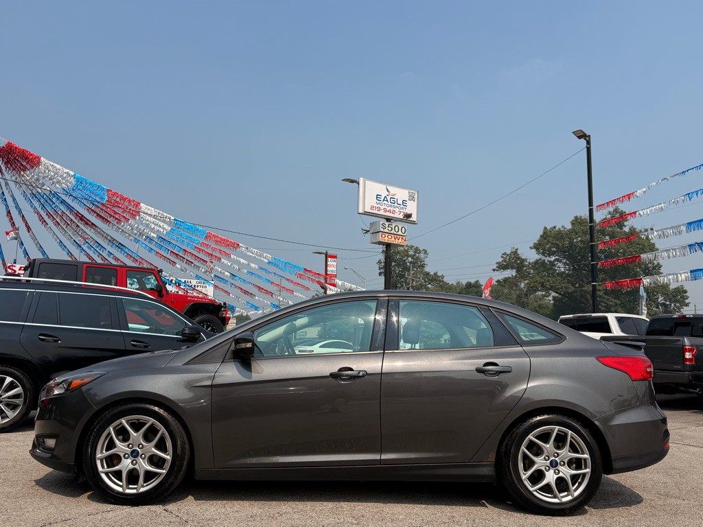 2015 Ford Focus Image 11