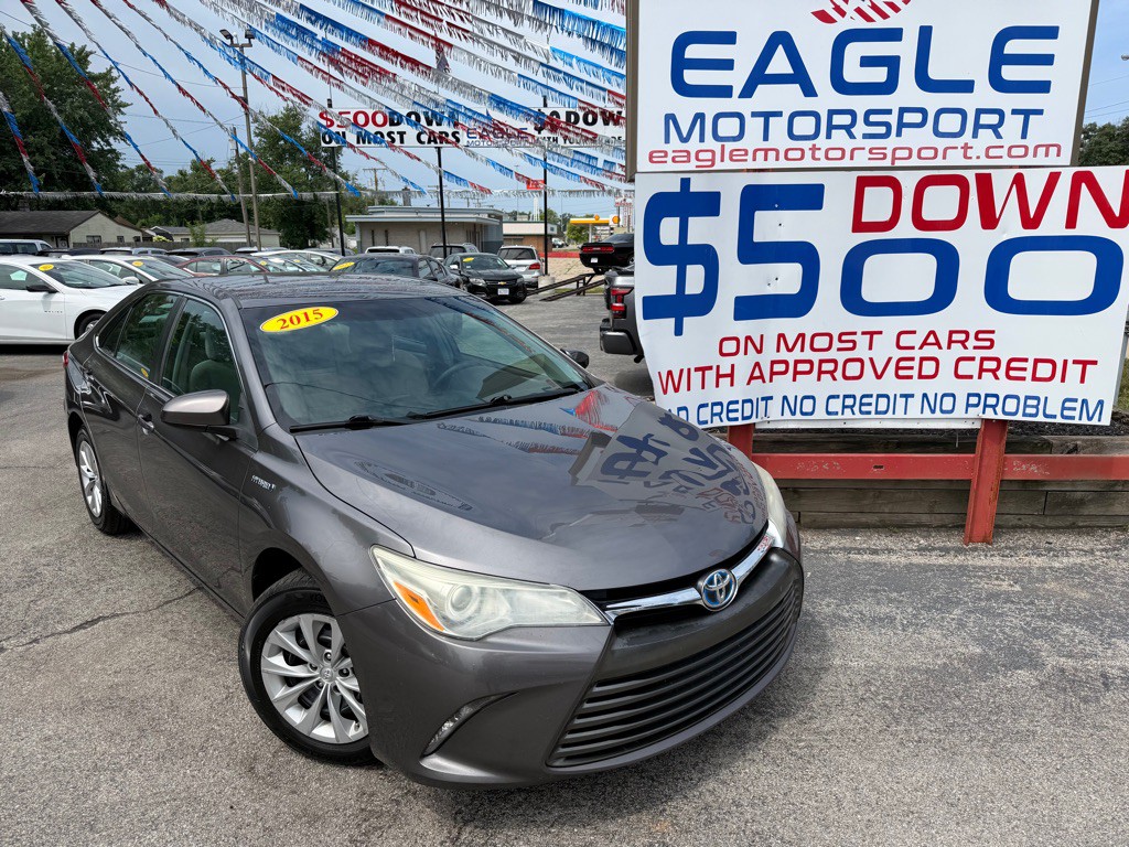 2015 Toyota Camry Image 3
