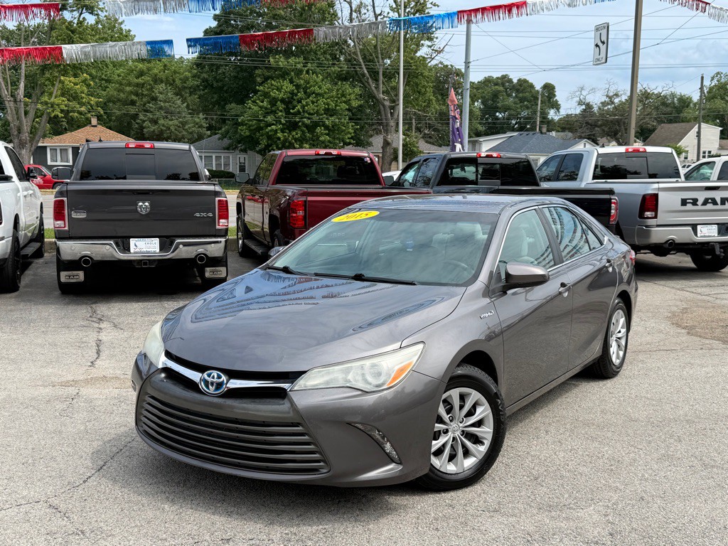 2015 Toyota Camry Image 10