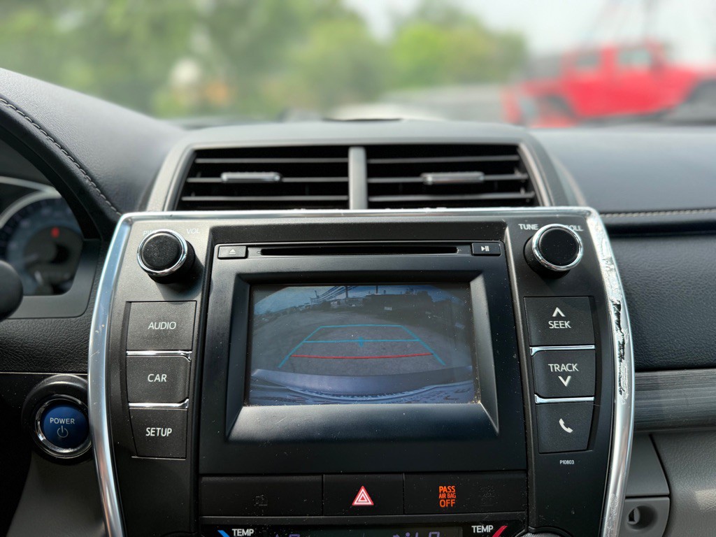 2015 Toyota Camry Image 29