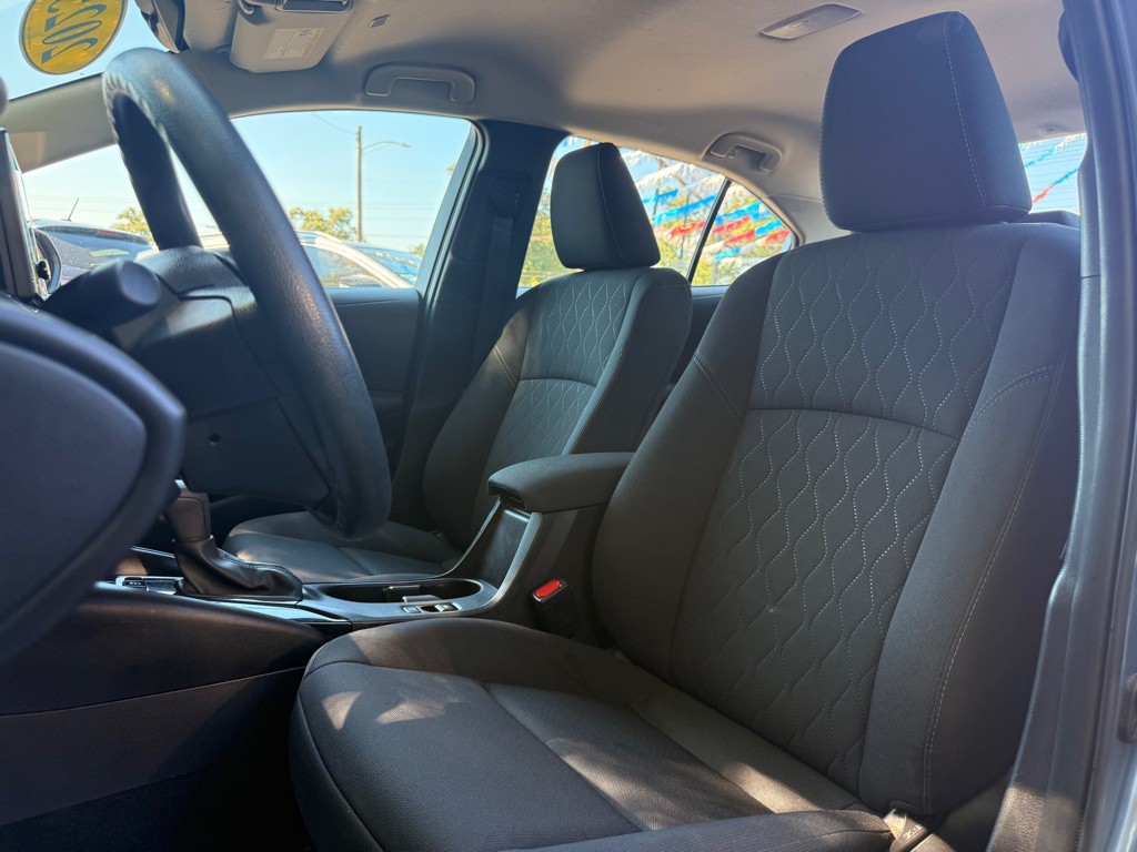 2025 Toyota Corolla Image 18