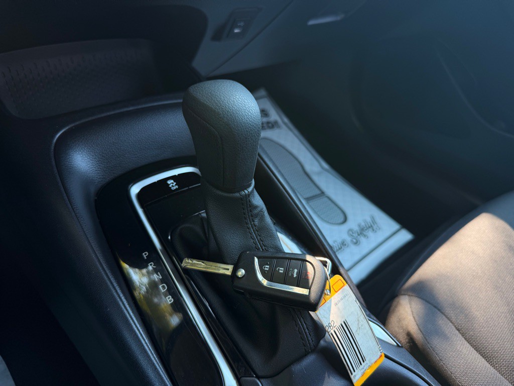 2025 Toyota Corolla Image 34