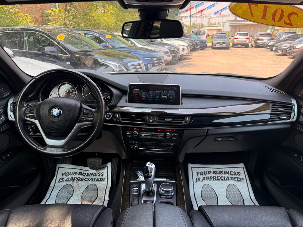 2017 BMW X5 Image 28