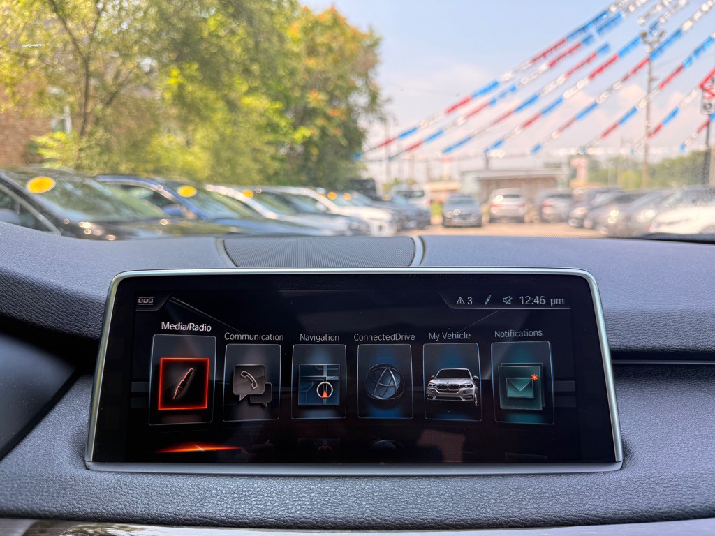 2017 BMW X5 Image 38