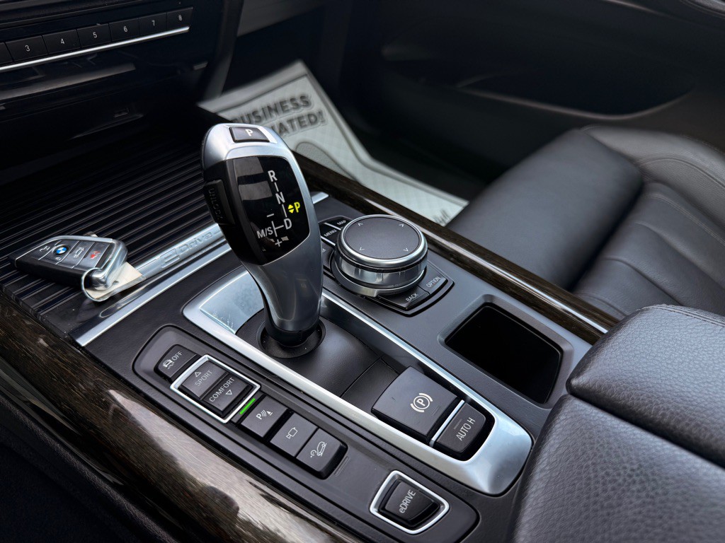 2017 BMW X5 Image 44