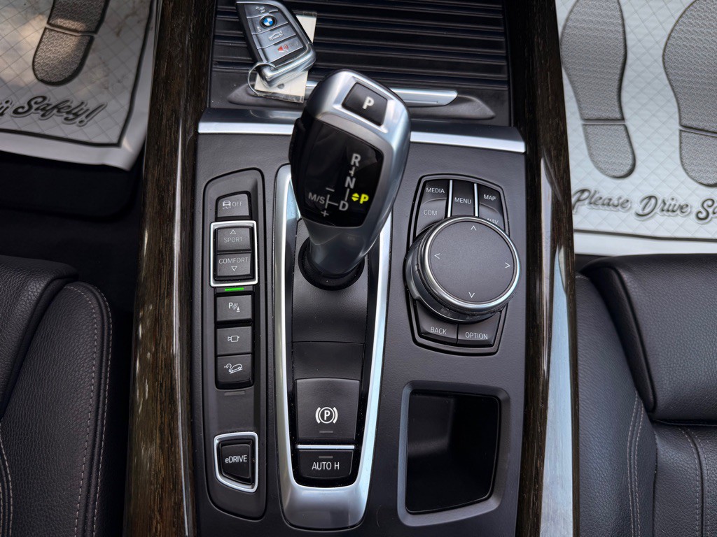 2017 BMW X5 Image 45