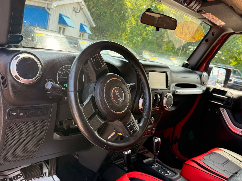 2012 Jeep Wrangler Unlimited Image 26