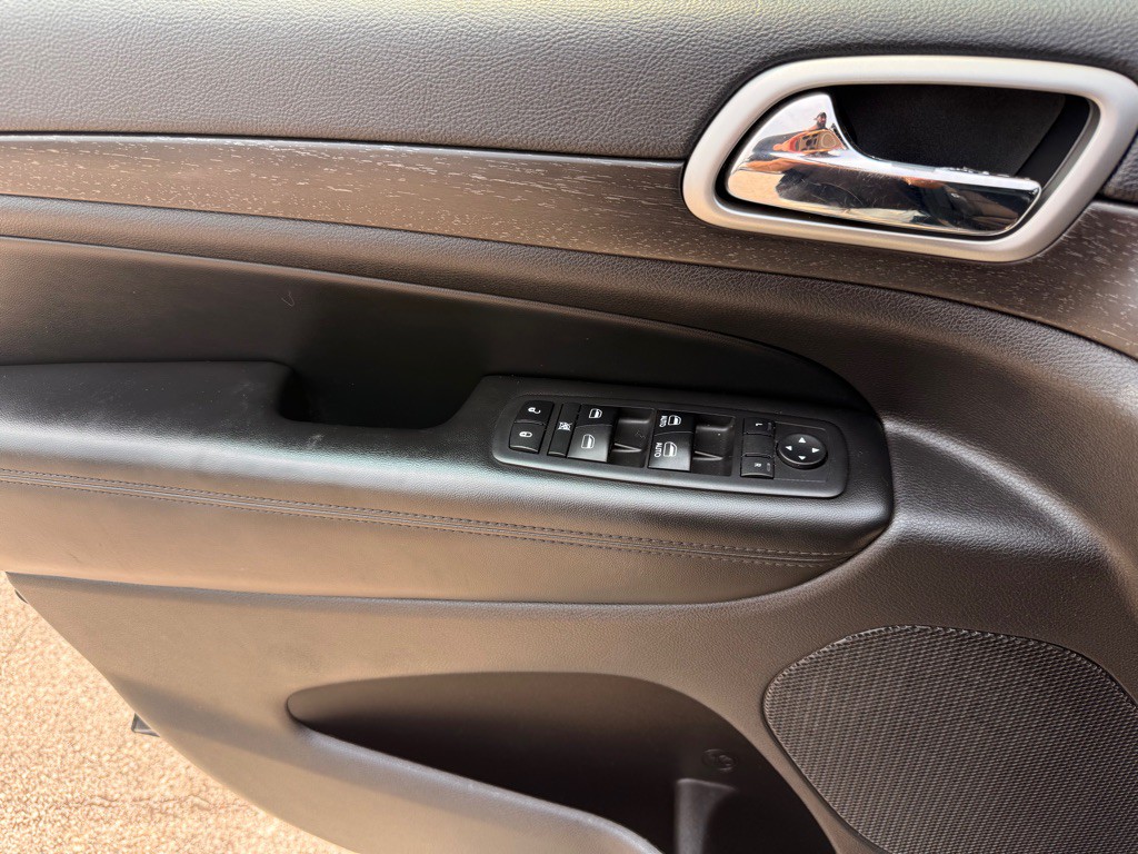 2018 Jeep Grand Cherokee Image 14