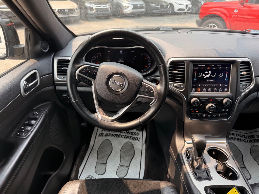 2018 Jeep Grand Cherokee Image 24