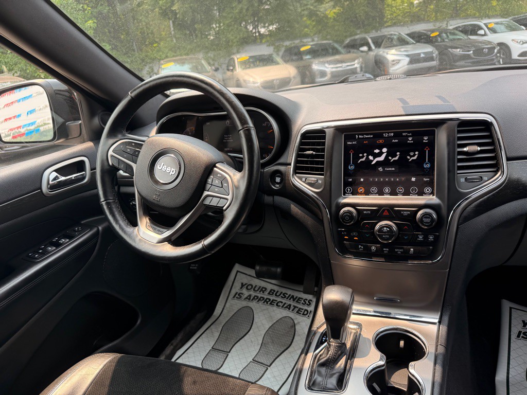 2018 Jeep Grand Cherokee Image 25