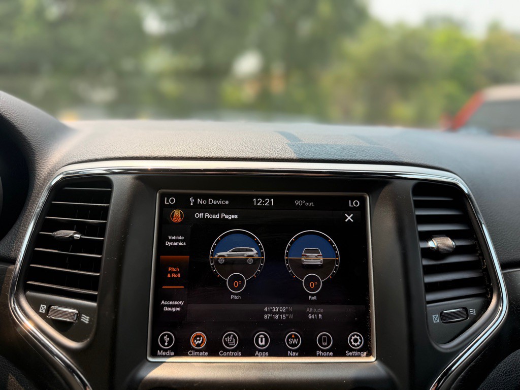 2018 Jeep Grand Cherokee Image 37