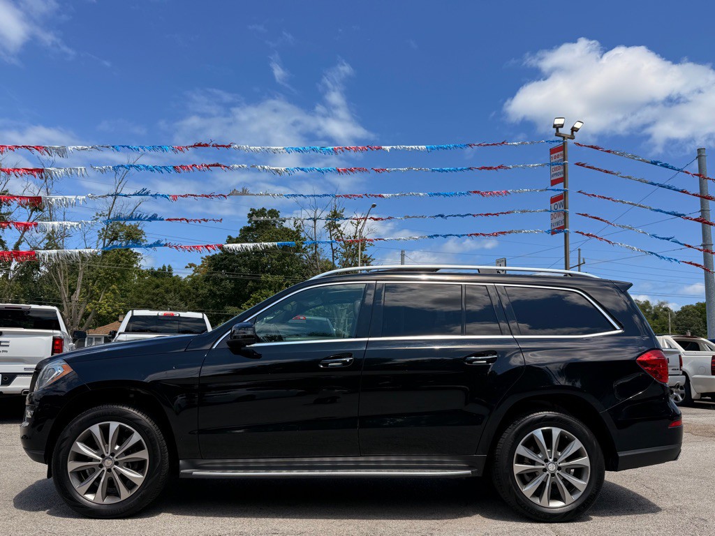 2014 Mercedes-Benz GL-Class Image 10