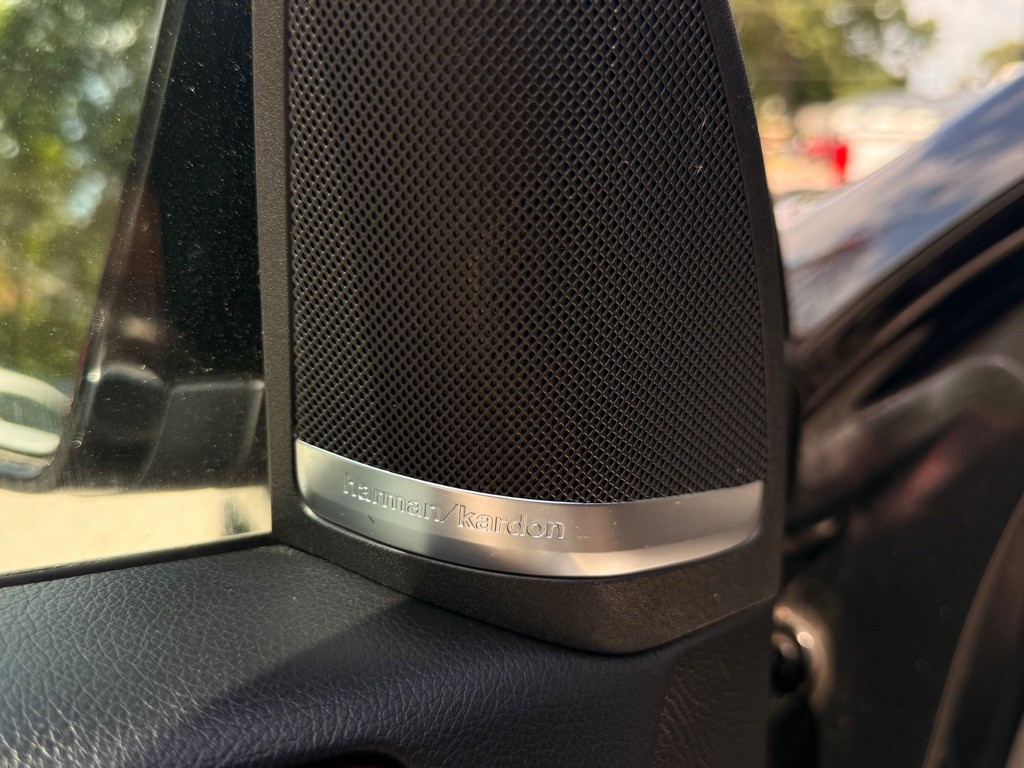 2014 Mercedes-Benz GL-Class Image 17