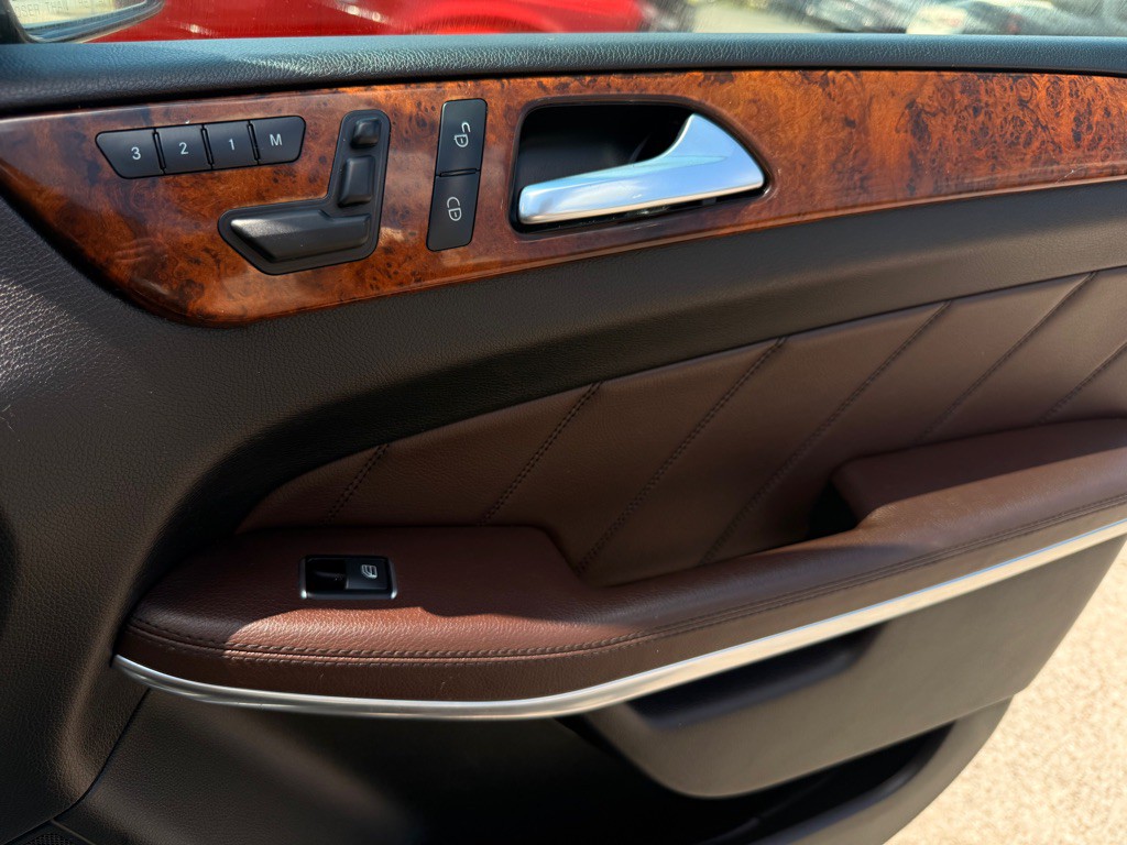 2014 Mercedes-Benz GL-Class Image 21