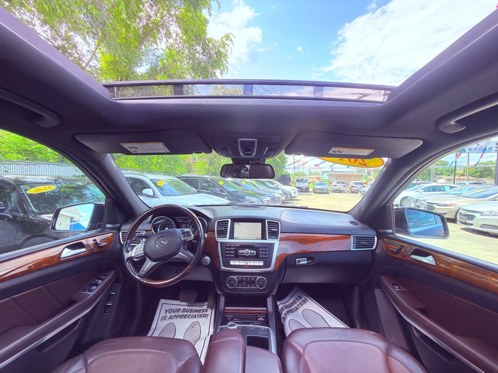2014 Mercedes-Benz GL-Class Image 27